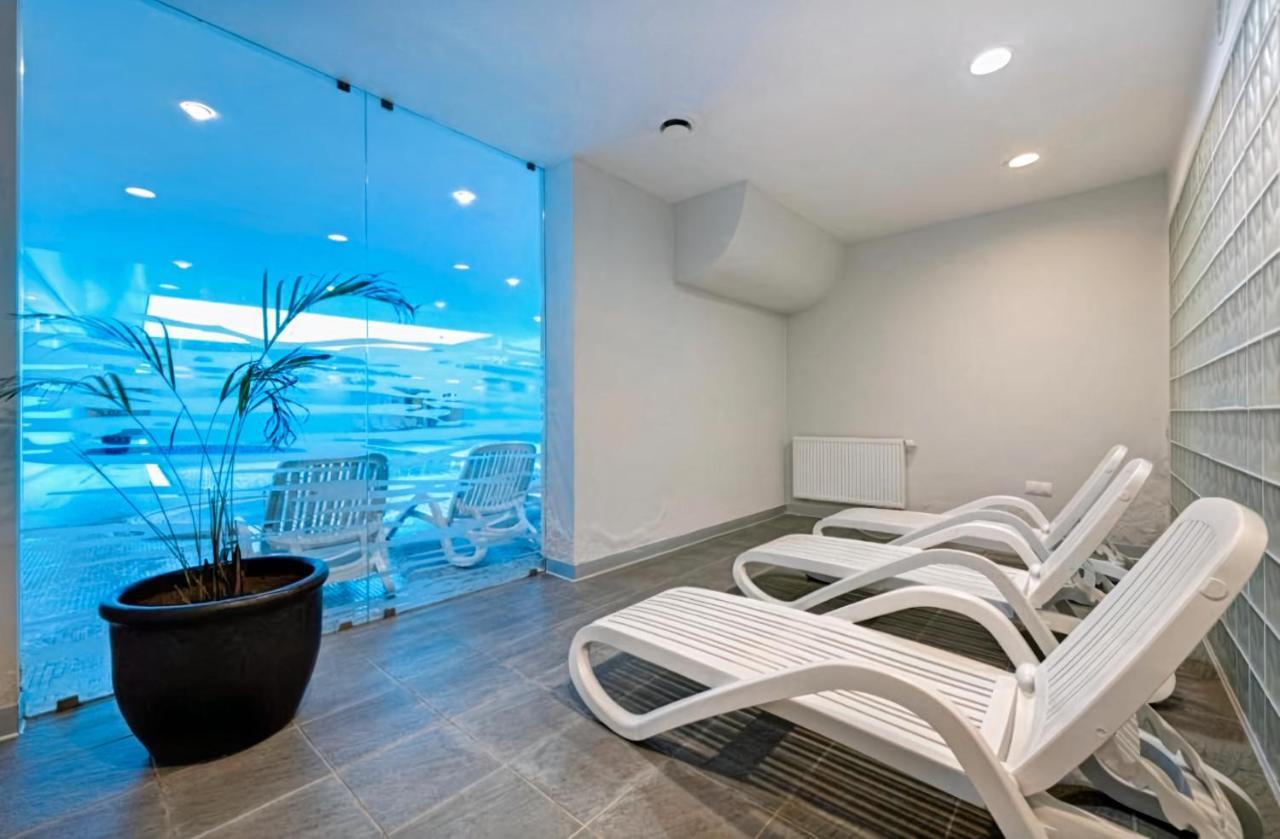 Riverview Apartament Waterline Spa & Pool Gdansk Ngoại thất bức ảnh